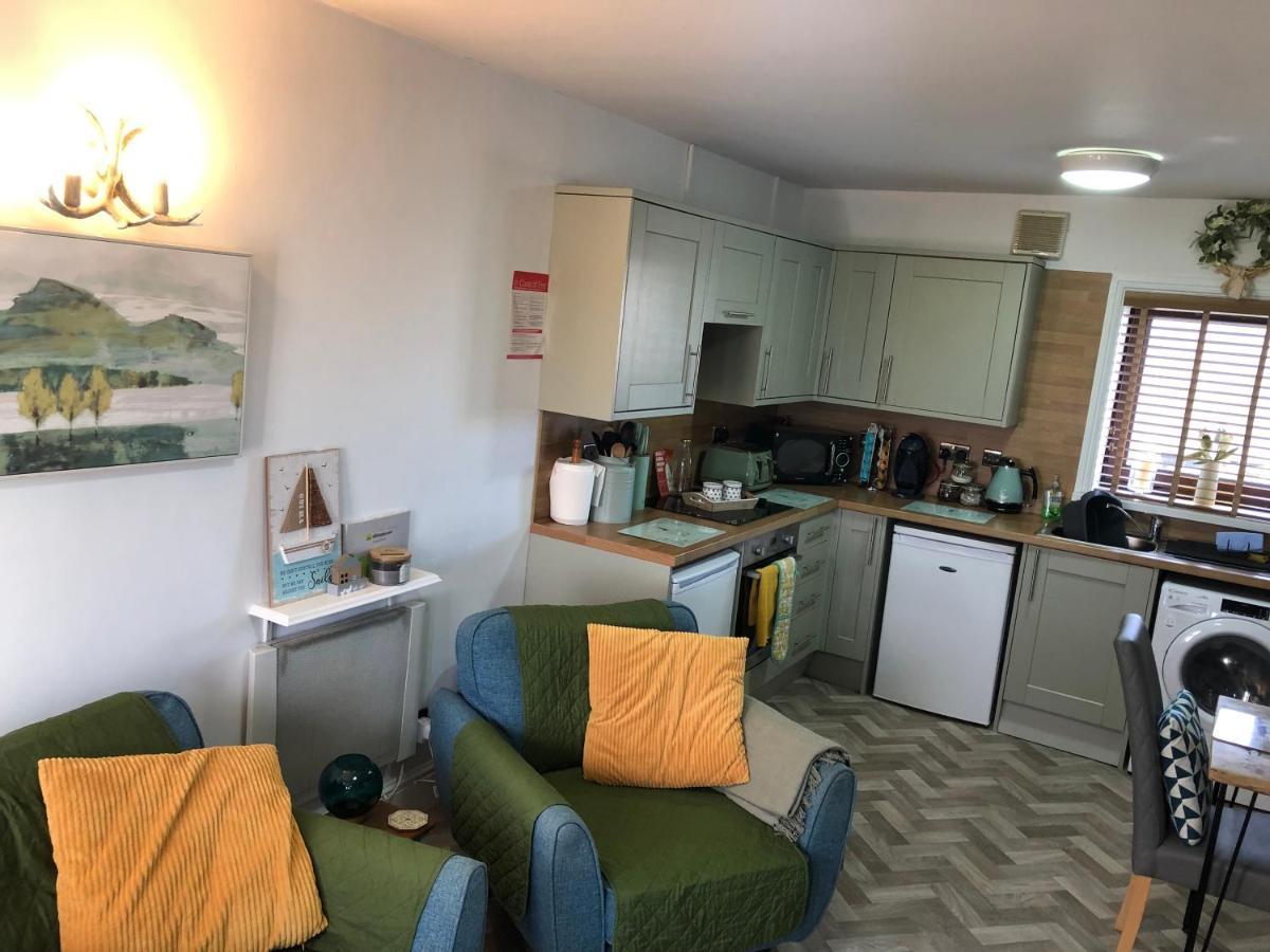 Holiday home Dove *